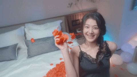 图片[4]-【真人SLG/中文/全动态】《完蛋，我被美女包围了Love Is All Around》官方中文破解版【14G】-嘤嘤怪之家