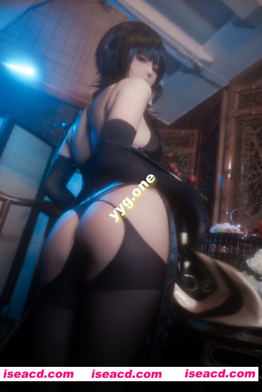 【COSPLAY】Quan冉有点饿（拖拉大王） – 碧蓝航线 镇海 旗袍[44P]【500M】